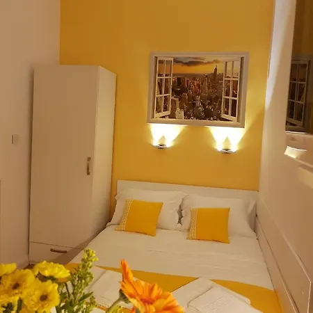 Studio Opera Apartment *